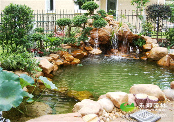 庭院魚(yú)池假山設計實(shí)景圖4