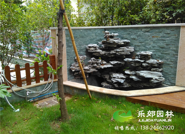 別墅魚(yú)池假山設計圖