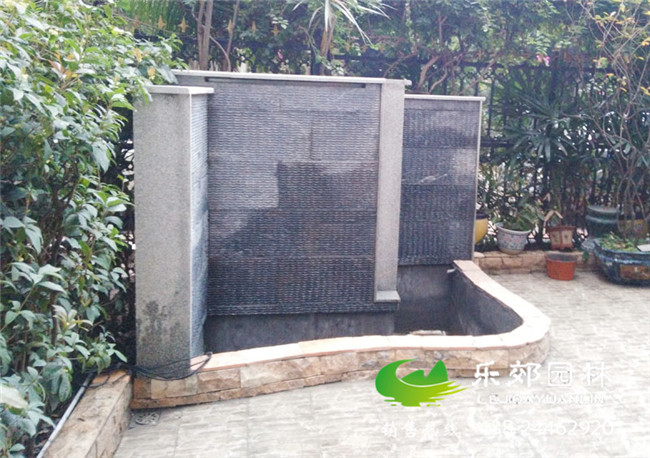 別墅花園流水景墻圖