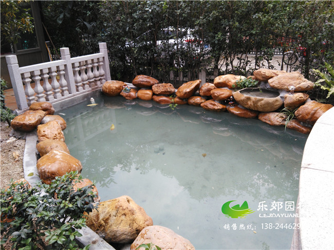 別墅花園魚(yú)池實(shí)景圖