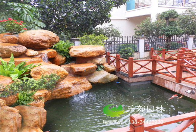 別墅庭院魚(yú)池假山實(shí)景圖