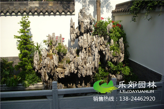 庭院小魚(yú)池完美建造完成圖片