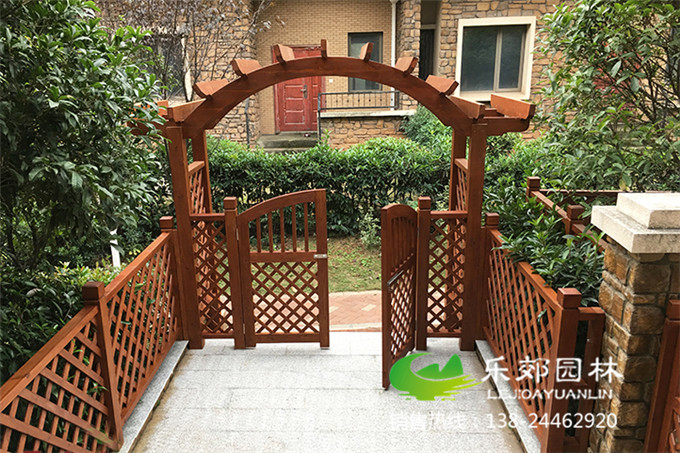 庭院防腐木圍欄和護欄樣式3圖片