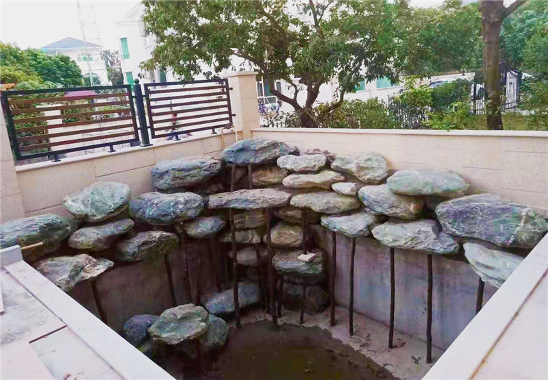 庭院魚(yú)池假山制作實(shí)景圖