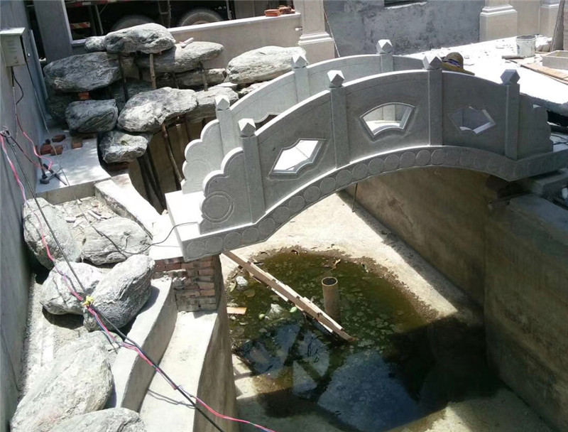 家庭庭院魚(yú)池假山設計圖2