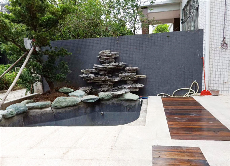 廣州番禺區家庭院子魚(yú)池設計實(shí)景圖2