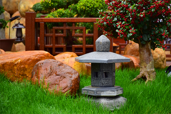 別墅花園設計實(shí)景圖片欣賞